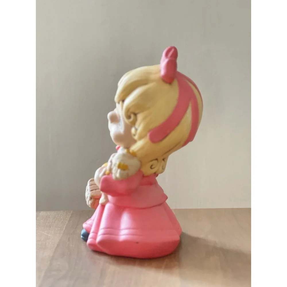 Vintage‎ Atlantic Mold Little Girl Pink Dress With Doll And Basket Child 11